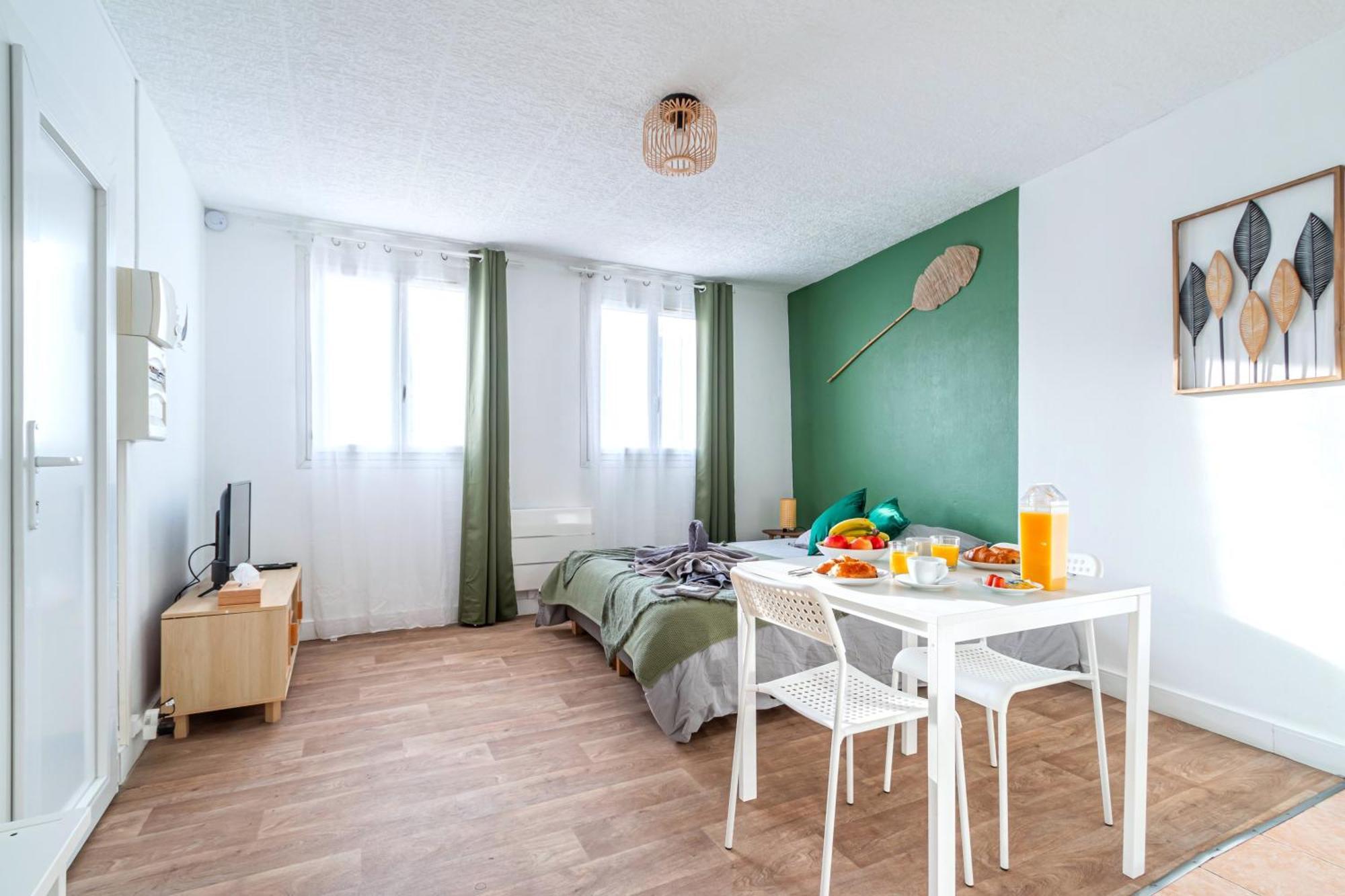 Appart'Hotel Nuiteejour Versailles Saint Cyr L'Ecole Eksteriør billede