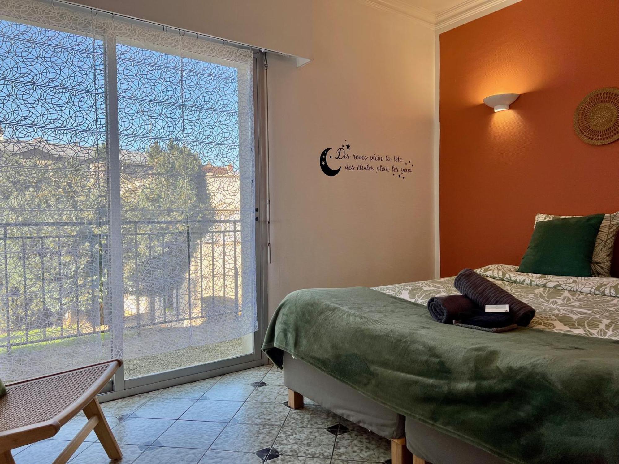 Appart'Hotel Nuiteejour Versailles Saint Cyr L'Ecole Eksteriør billede