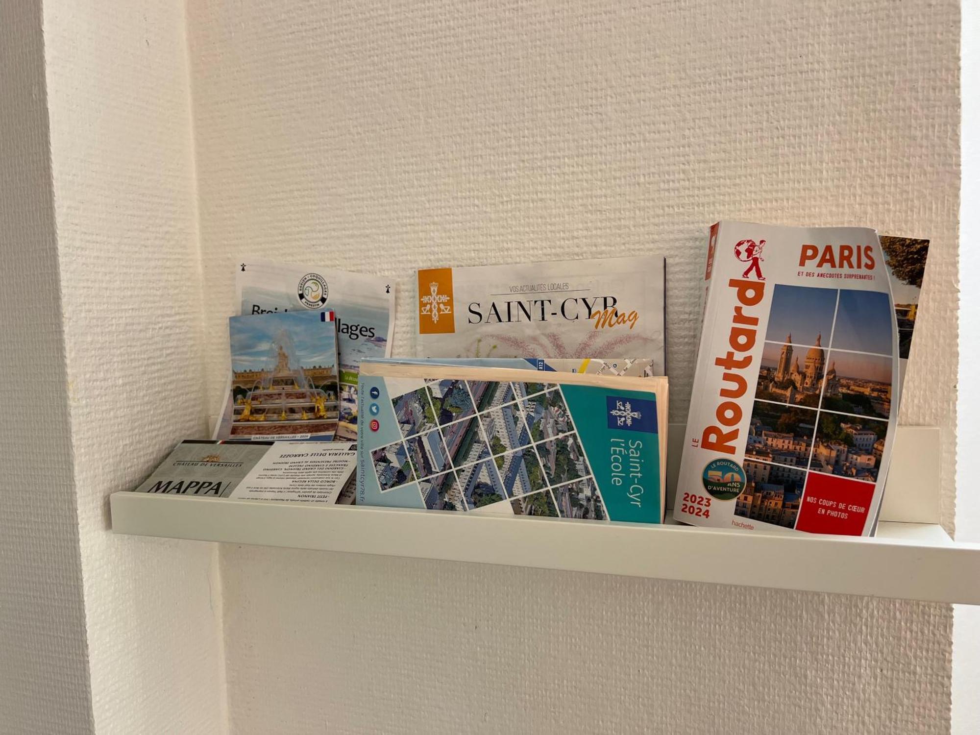 Appart'Hotel Nuiteejour Versailles Saint Cyr L'Ecole Eksteriør billede